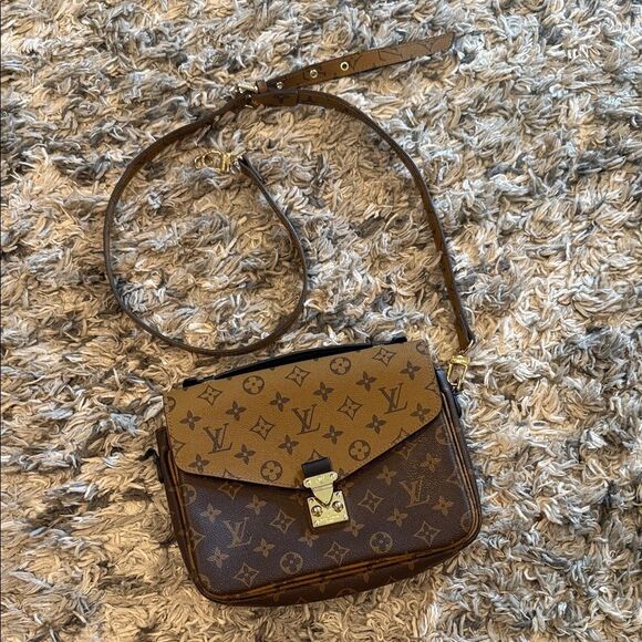 Louis Vuitton Handbags - LV Brown Designer Monogram Crossbody Bag